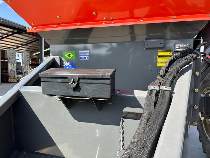0 AGRIMEC Granbox Standard 16000 Chaser Bin New RED