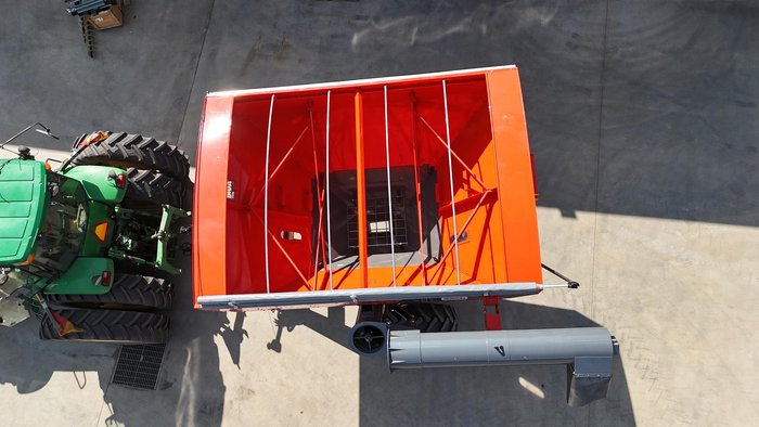 0 AGRIMEC Granbox Standard 16000 Chaser Bin New RED