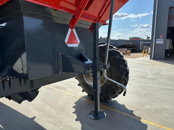 0 AGRIMEC Granbox Standard 16000 Chaser Bin New RED