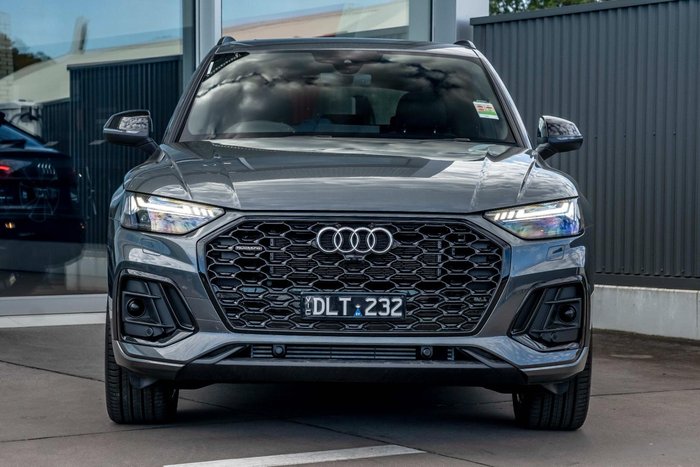 2024 Audi Q5 55 TFSI e S line