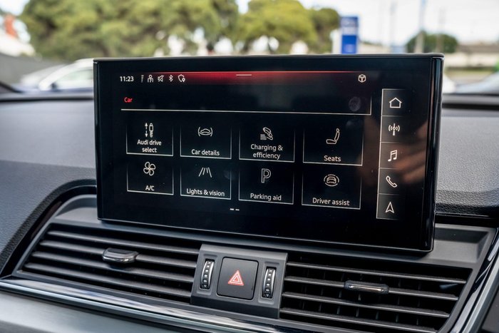 2024 Audi Q5 55 TFSI e S line