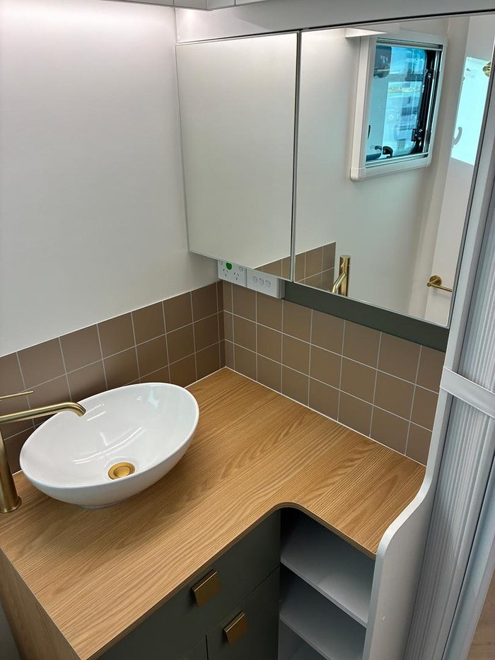 2025 New Age Caravans Oz Classic Oz22cl