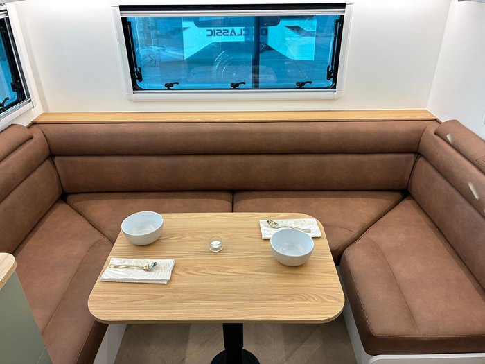 2025 New Age Caravans Oz Classic Oz22cl