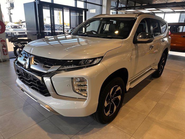 2024 Mitsubishi Pajero Sport Exceed