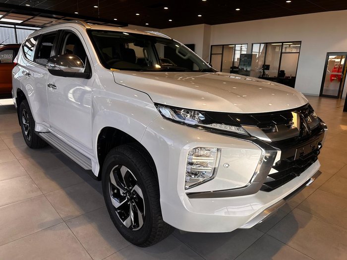 2024 Mitsubishi Pajero Sport Exceed