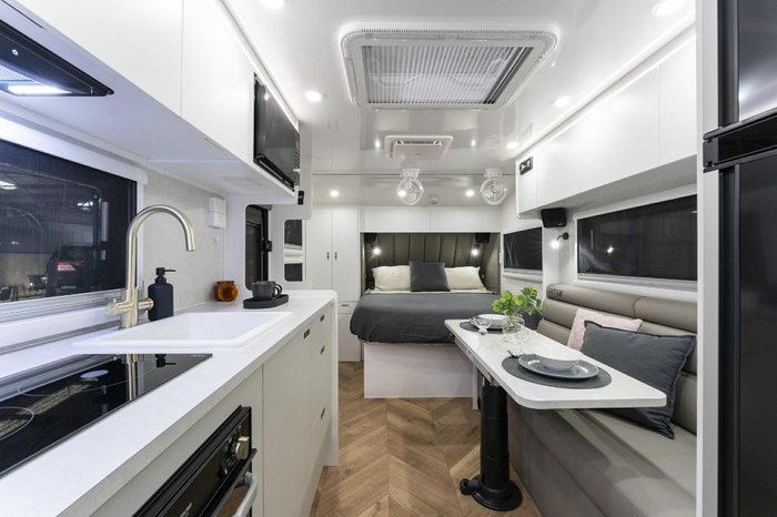 2025 Lotus Caravans Freelander 209