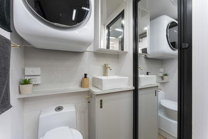 2025 Lotus Caravans Freelander 209