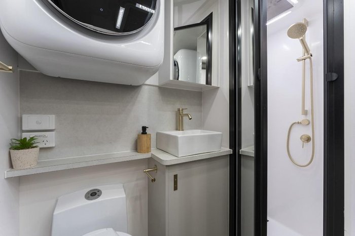 2025 Lotus Caravans Freelander 209