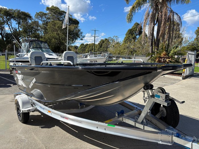 2025 QUINTREX 440 Hornet Trophy