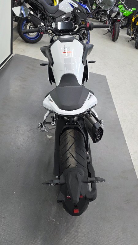 2024 CFMOTO NK SPORT NEBULA WHITE