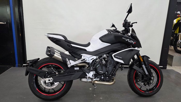 2024 CFMOTO NK SPORT NEBULA WHITE