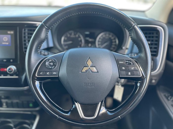 2020 Mitsubishi Outlander ES