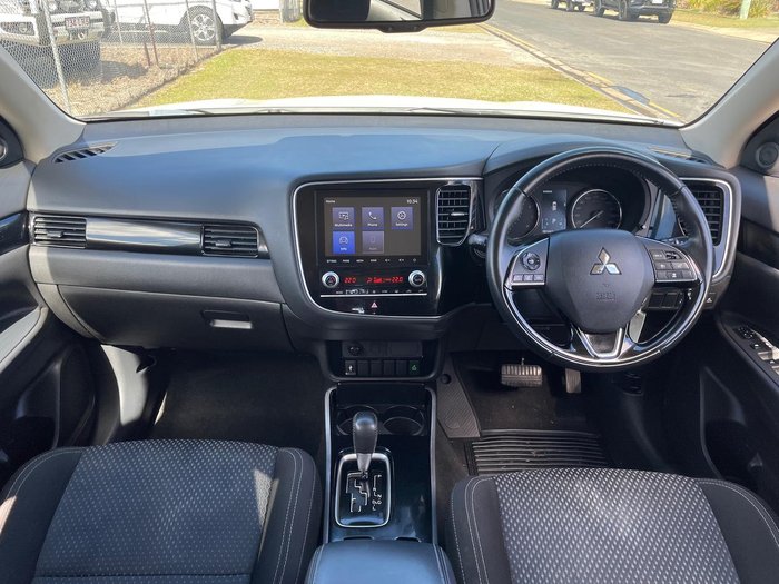 2020 Mitsubishi Outlander ES