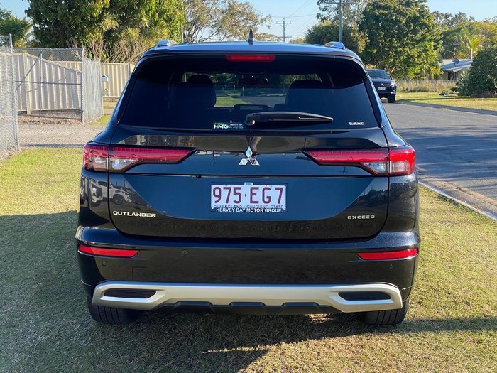 2022 Mitsubishi Outlander Exceed