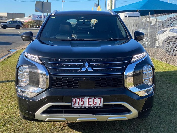 2022 Mitsubishi Outlander Exceed