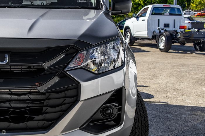 2025 Isuzu D-MAX SX