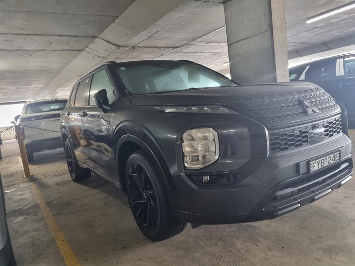 2025 Mitsubishi Outlander PHEV GSR