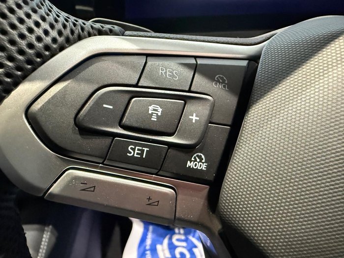 2025 Volkswagen Tiguan 150TSI R-Line