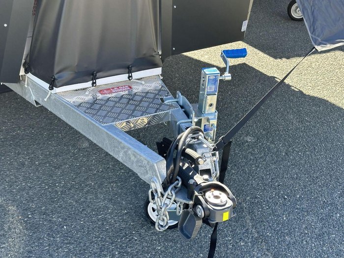 2025 Track Trailer Tvan Murranji