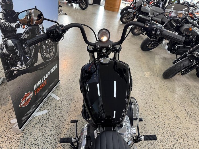 2025 Harley-Davidson Street Bob 117 (FXBB) Softail Black