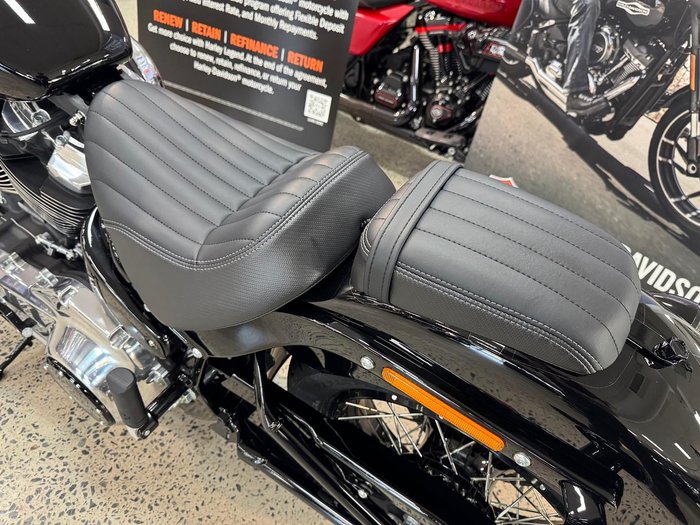 2025 Harley-Davidson Street Bob 117 (FXBB) Softail Black