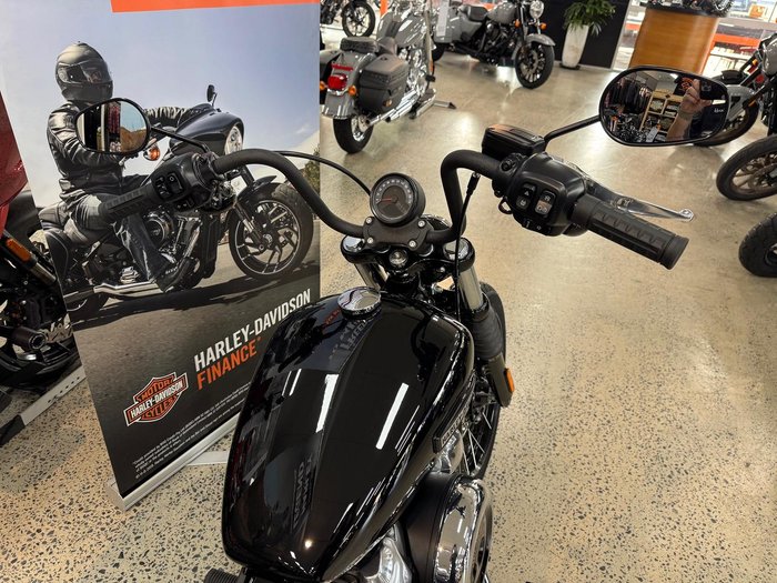 2025 Harley-Davidson Street Bob 117 (FXBB) Softail Black