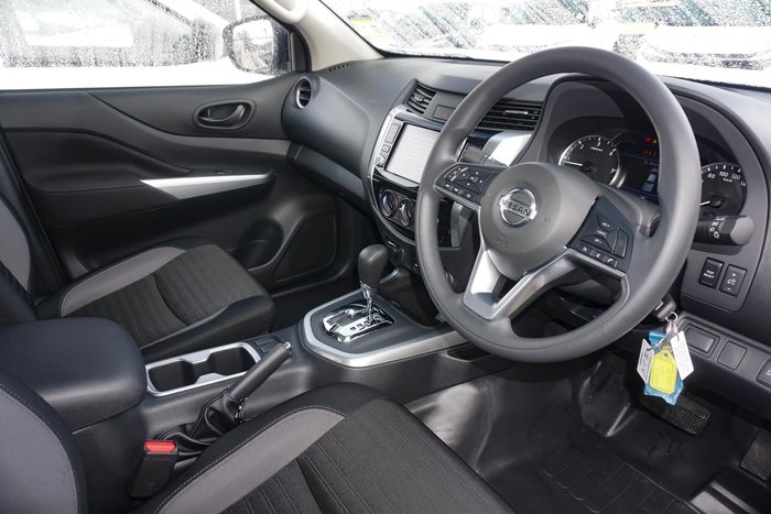 2024 Nissan Navara SL