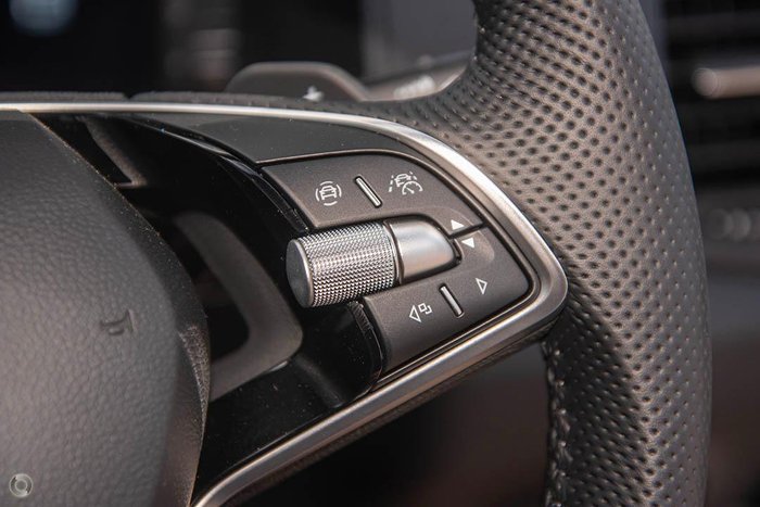 2025 SKODA Karoq 110TSI Sportline NU MY25 Moon White