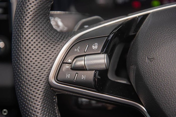 2025 SKODA Karoq 110TSI Sportline NU MY25 Moon White