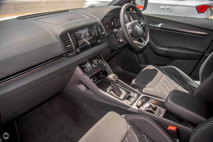 2025 SKODA Karoq 110TSI Sportline NU MY25 Moon White