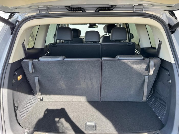 2025 LDV D90 Executive