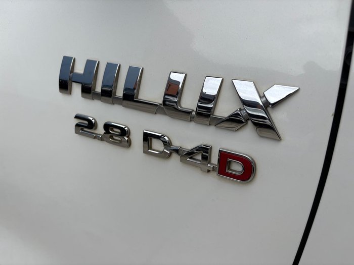 2019 Toyota Hilux SR