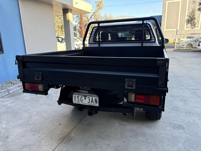 2019 Toyota Hilux SR