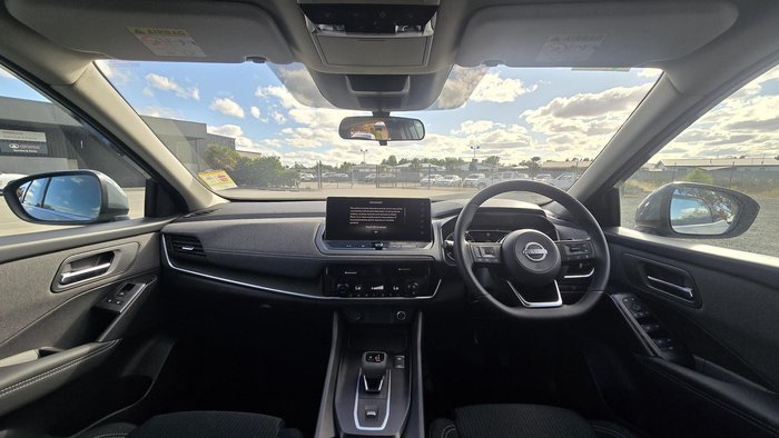 2025 Nissan QASHQAI ST-L