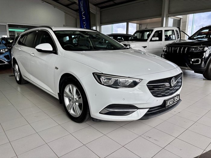 2018 Holden Commodore LT ZB MY18 Summit White