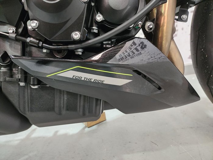 2025 Triumph Street Triple RS Street Triple Black