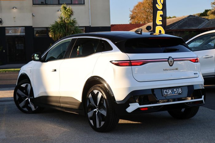 2024 Renault Megane E-Tech Techno EV60 XCB MY24 Solid White with Diamond Black roof