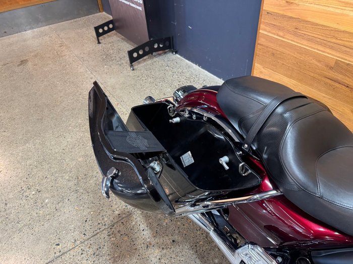 2014 Harley-davidson FLHR ROAD KING Brugendy