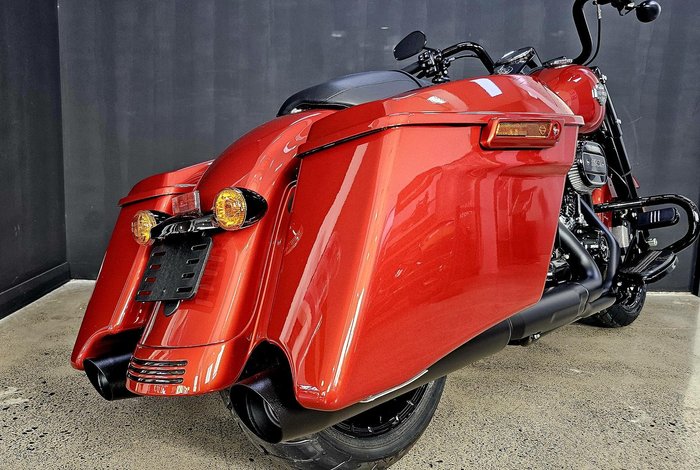 2025 Harley-Davidson Road King Special 114 (FLHRXS) Touring Red