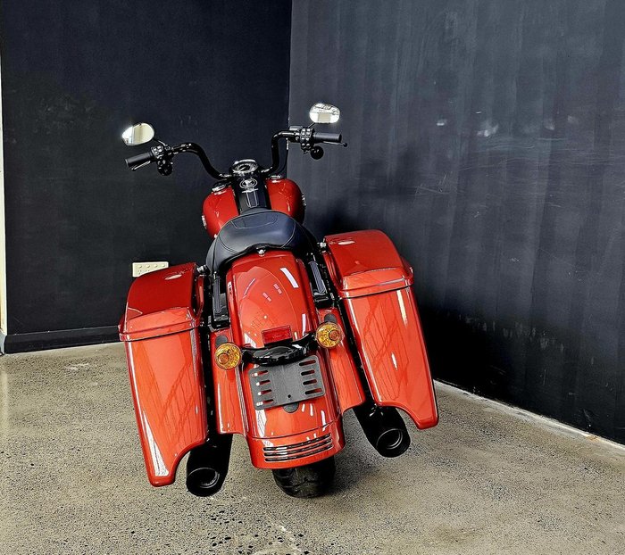 2025 Harley-Davidson Road King Special 114 (FLHRXS) Touring Red