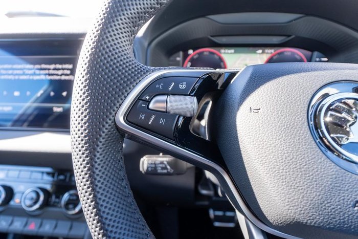 2024 SKODA Karoq 140TSI Sportline