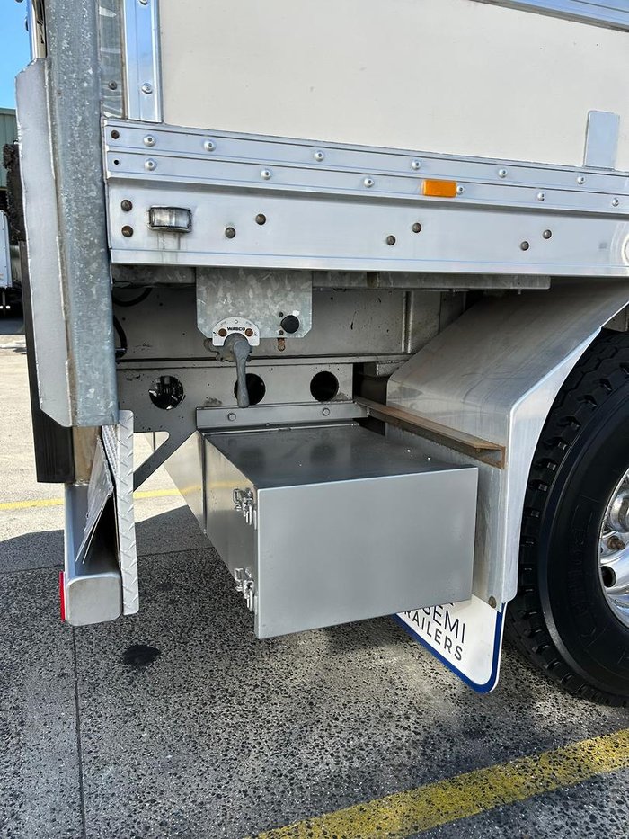 2014 Grey Star St3 -28 Freezer Van Double Stacker, R/T