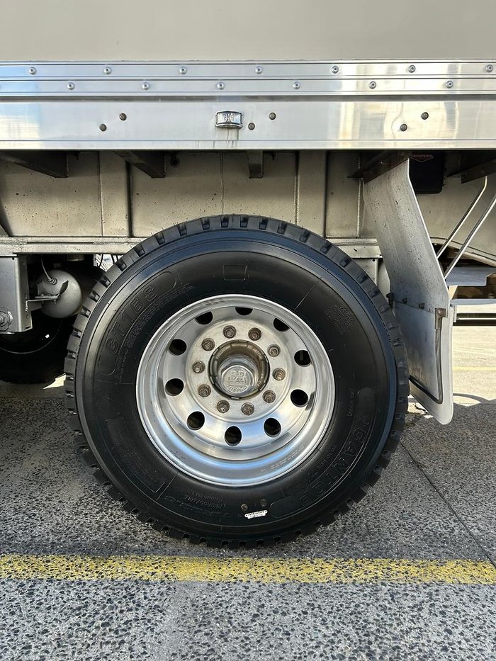 2014 Grey Star St3 -28 Freezer Van Double Stacker, R/T