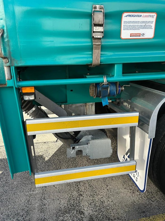 2019 Maxitrans St2 Tandem 14 Pallet Sd Curtain Sider, 4.3M Tail Gate Green