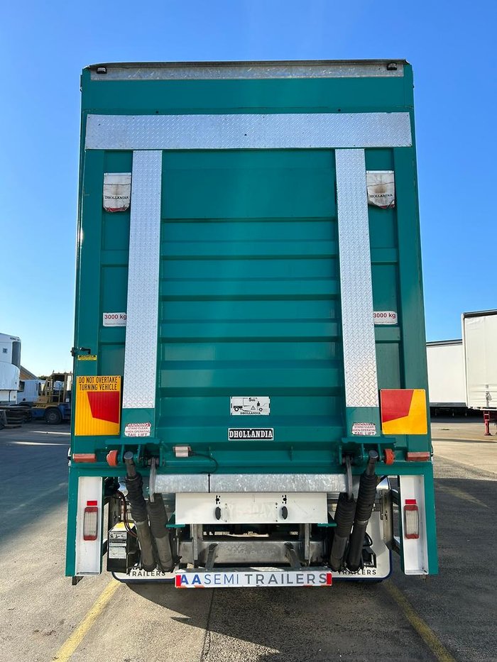2019 Maxitrans St2 Tandem 14 Pallet Sd Curtain Sider, 4.3M Tail Gate Green