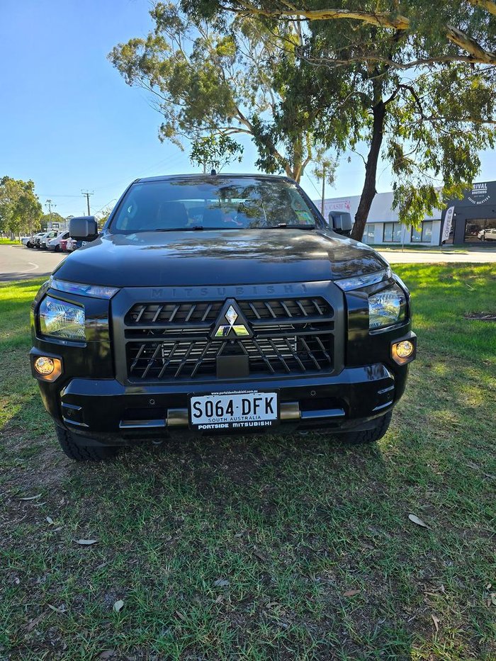 2024 Mitsubishi Triton GLX+
