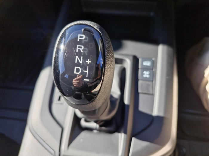 2025 Isuzu D-MAX LS-M