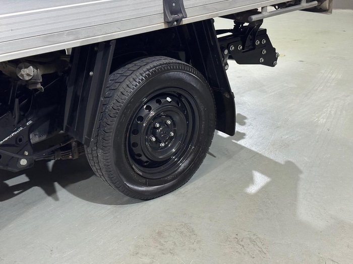 2019 Toyota Hilux Workmate
