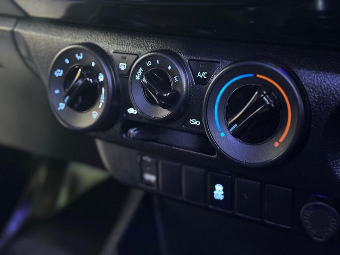 2019 Toyota Hilux Workmate