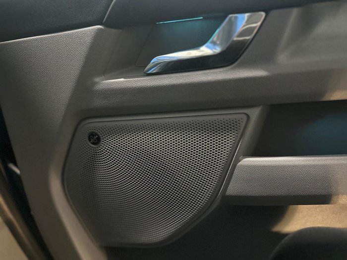 2025 Ford Tourneo Titanium X